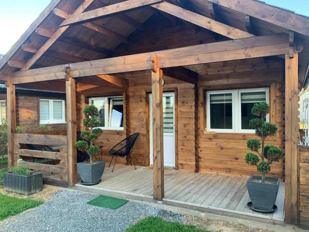 Le Chalet De Vacances Villa Hermival-les-Vaux ภายนอก รูปภาพ
