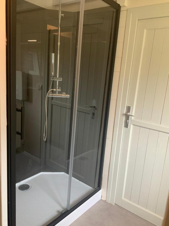 Le Chalet De Vacances Villa Hermival-les-Vaux ภายนอก รูปภาพ